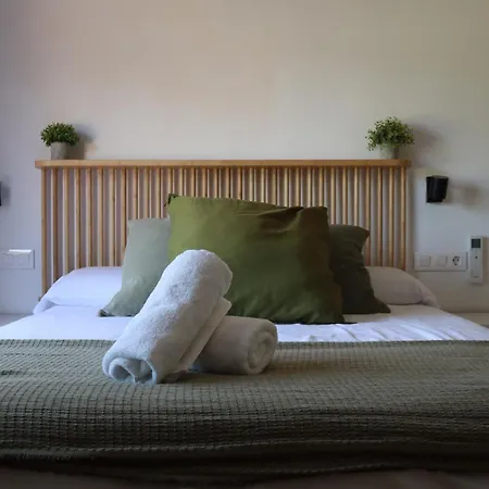 Carrasca 8 Paddle & Pool