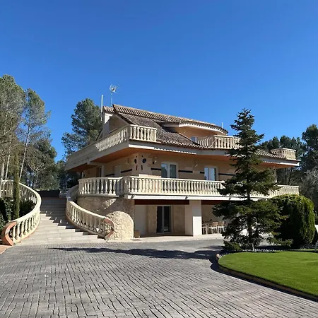 Carrasca 8 Paddle & Pool Алькой